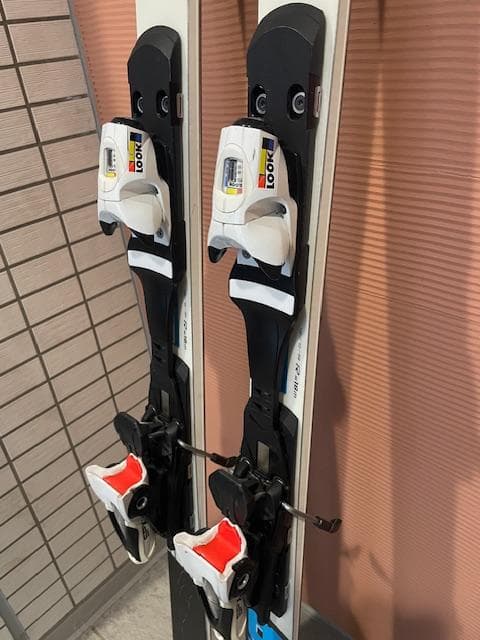 ロシニョール HERO MASTER 175cm R=18m ROSSIGNOL