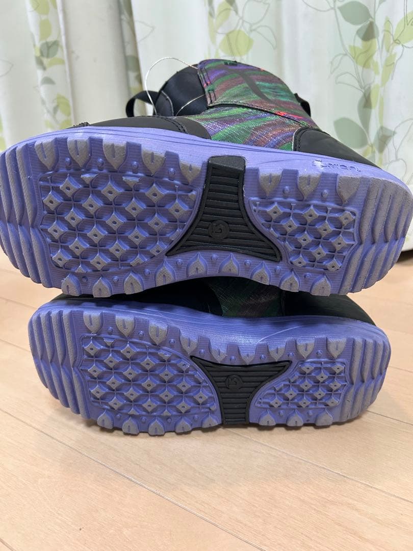 BURTON バートンスノーボードブーツ STARSTRUCK BOA 24.5