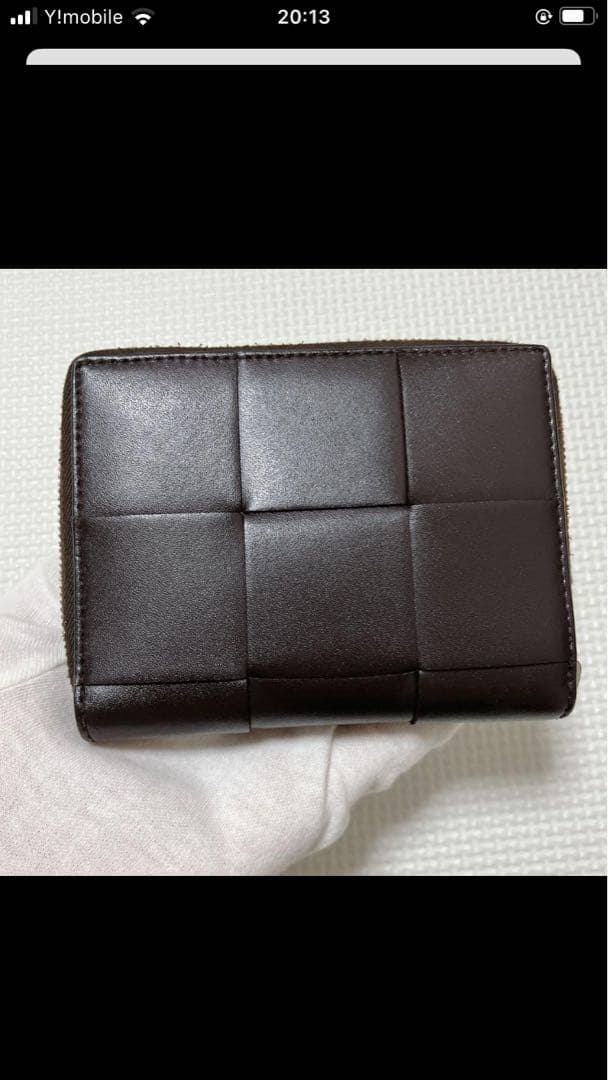 未使用BOTTEGA VENETA カセット　レザーラウンドジップ　二つ折り財布