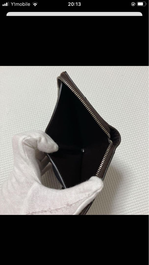 未使用BOTTEGA VENETA カセット　レザーラウンドジップ　二つ折り財布