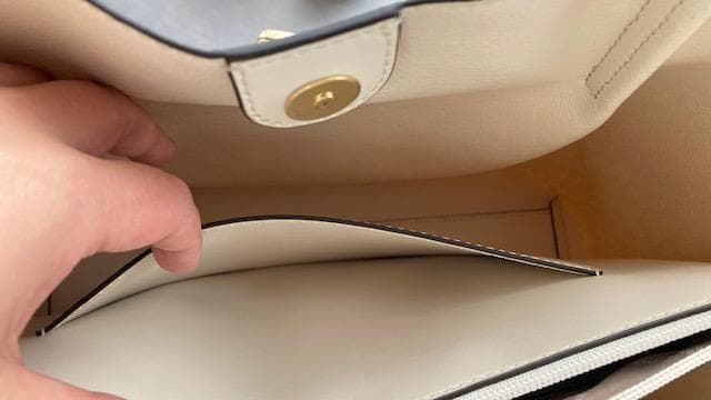 マイケルコース ホワイト　エミリア　シグネチャー　美品　A4サイズトートバッグ