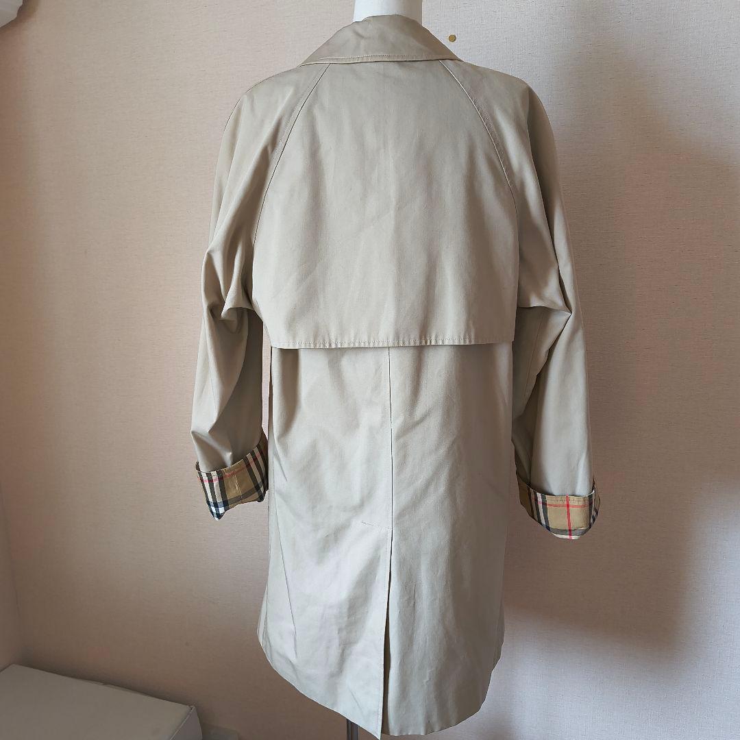 バーバリーロンドン ベージュ ステンカラーコート 裏地ノバチェック