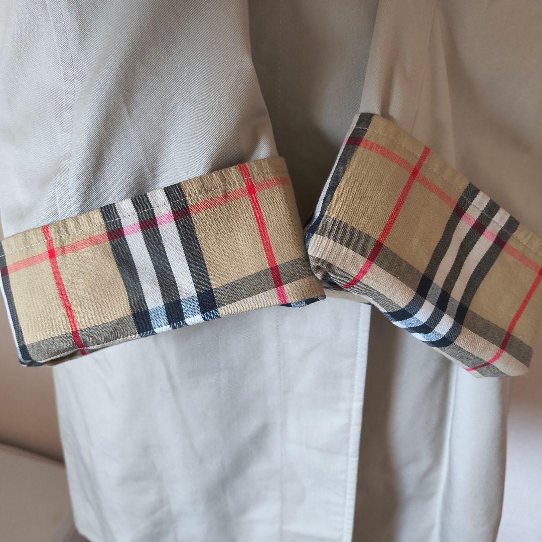 バーバリーロンドン ベージュ ステンカラーコート 裏地ノバチェック