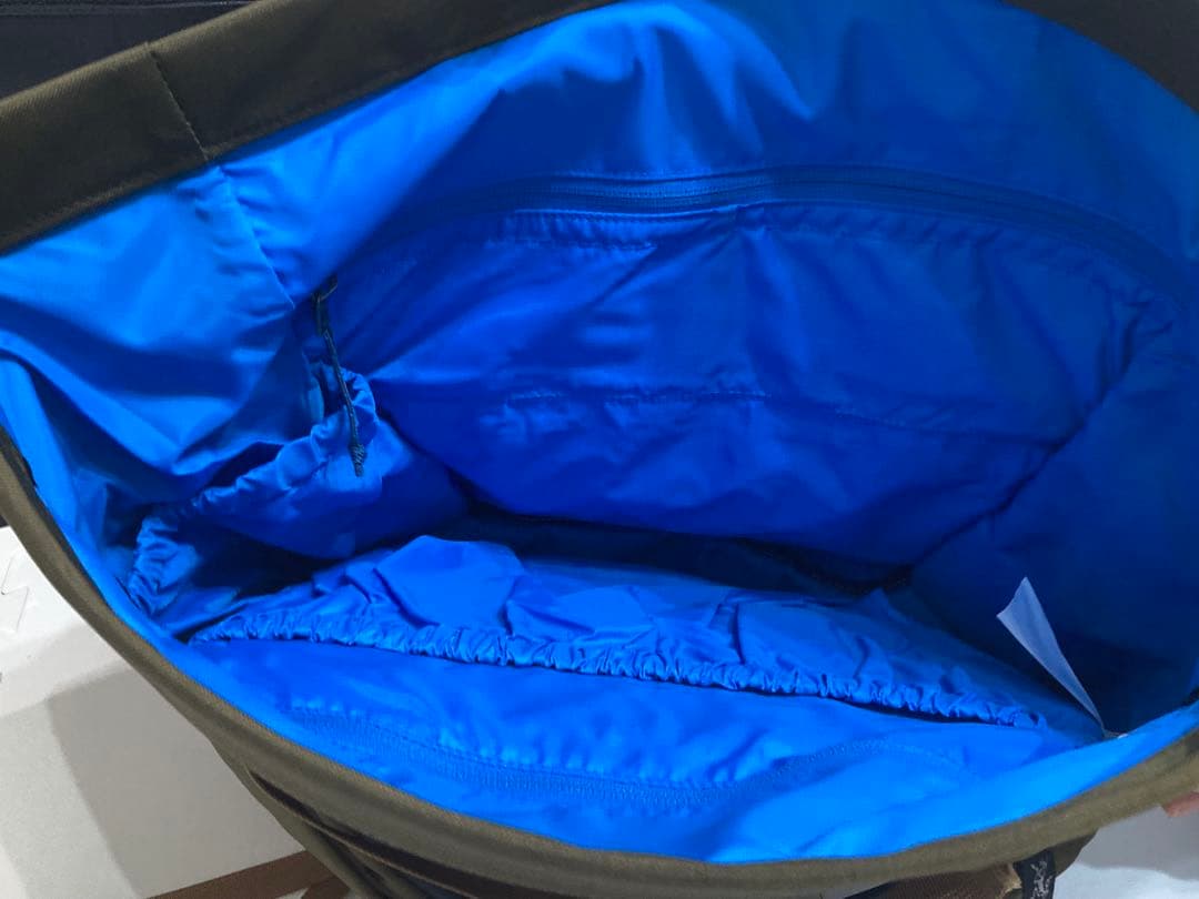 アークテリクス ARC'TERYX メッセンジャーバッグ ミストラル 16L