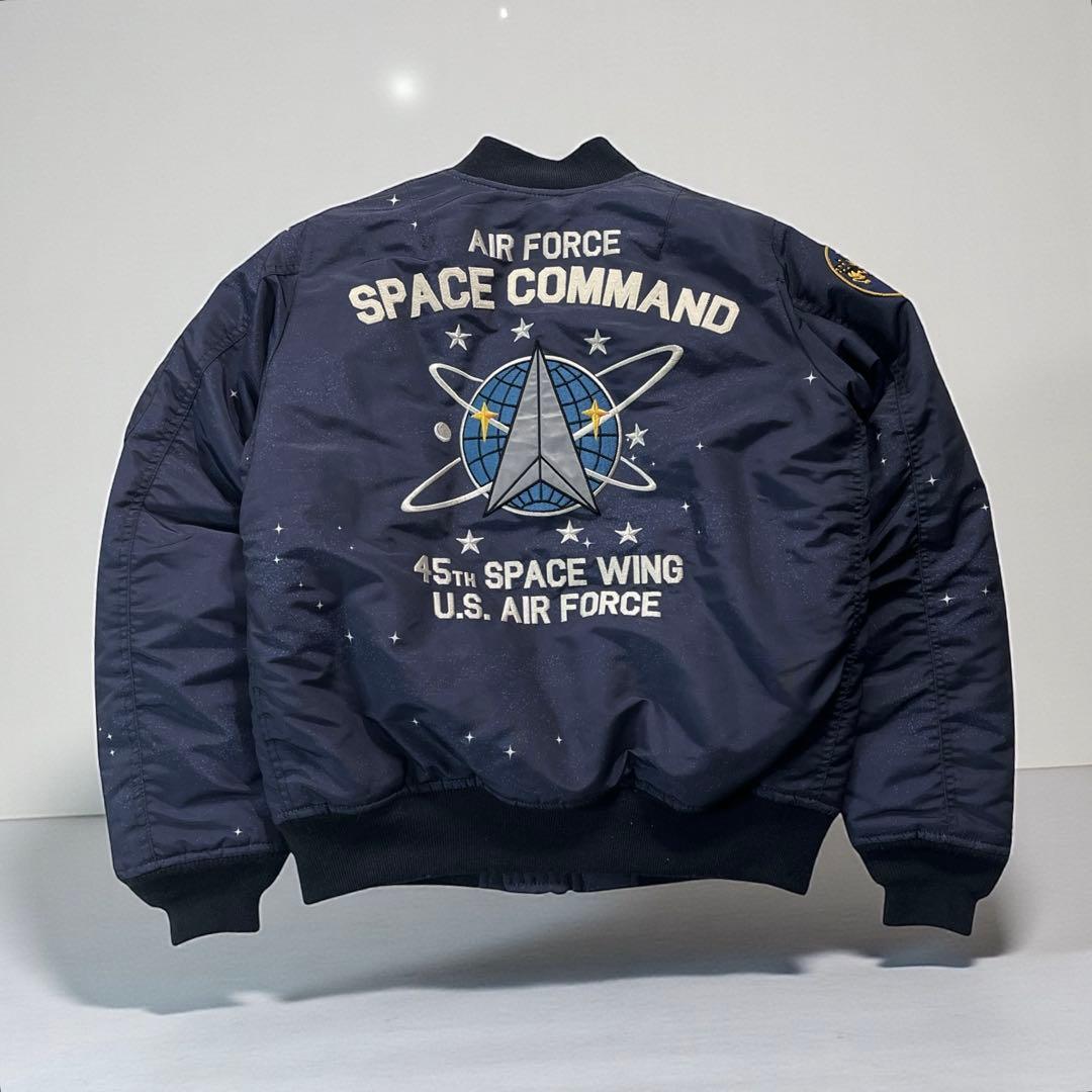 【たいき】AVIREX エアフォース スペースコマンド フライトジャケット
