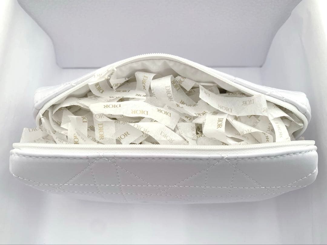 ディオール カプチュール エッセンシャルコフレ展開店舗限定3回使用☆ポーチ新品