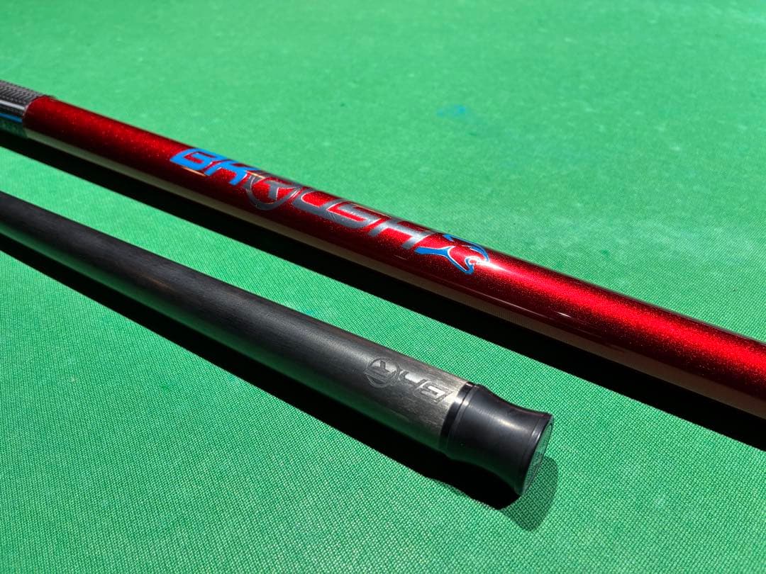 ブレイクキュー　プレデター　BK-RUSH RED Sports Grip