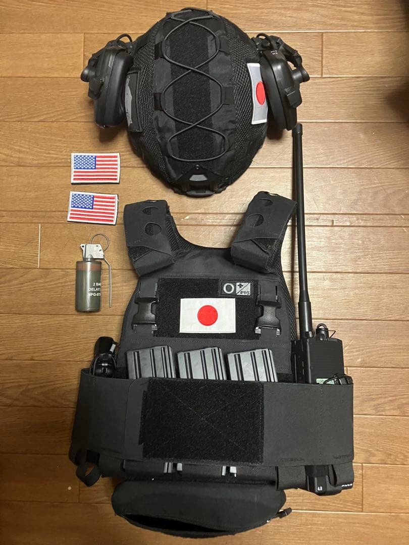 ブラックプレートキャリア