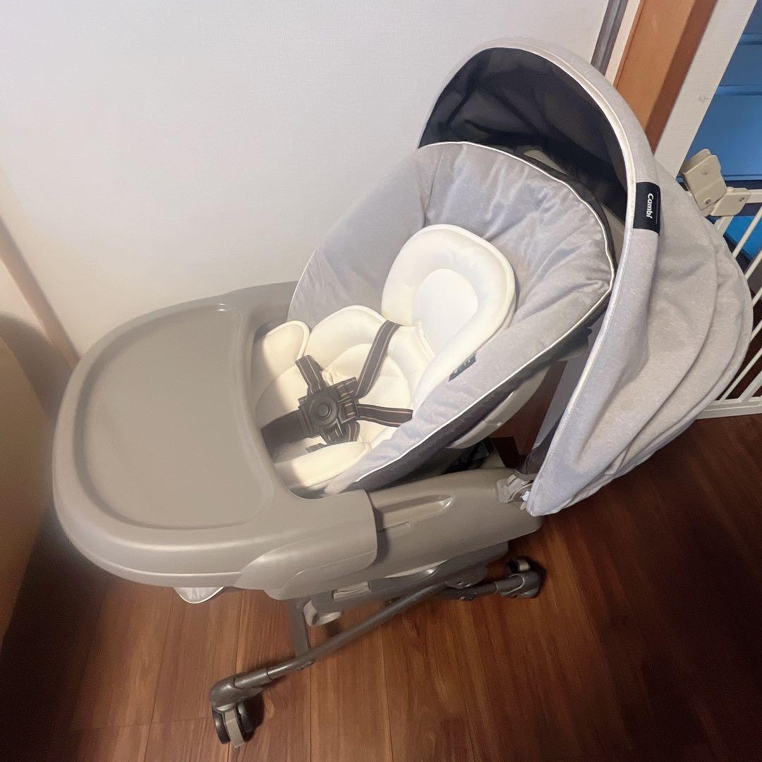 電動　コンビ ホワイトレーベル ネムリラ AUTO SWING BEDi