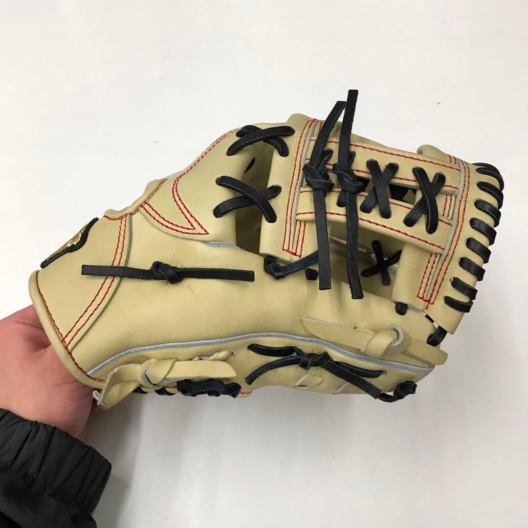 ワールドペガサス　硬式グラブ　内野手用　41型　型付け済み