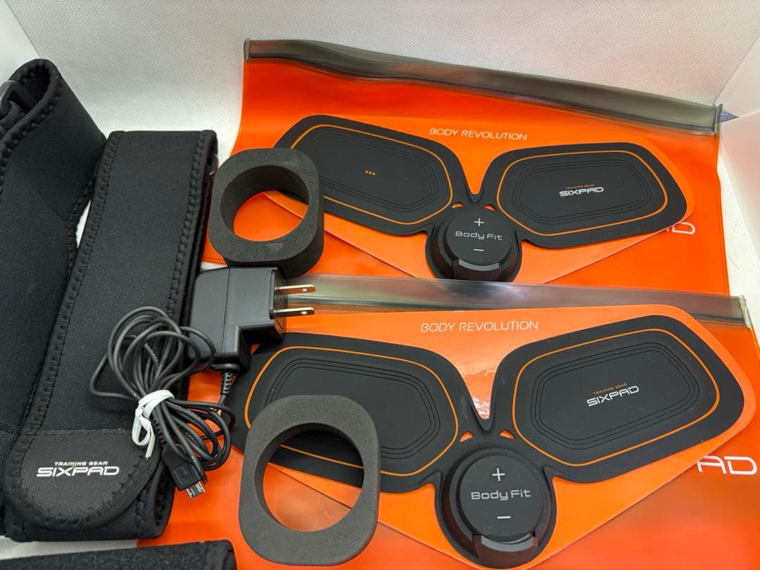 SIXPAD アブズフィット2 & ボディフィット2
