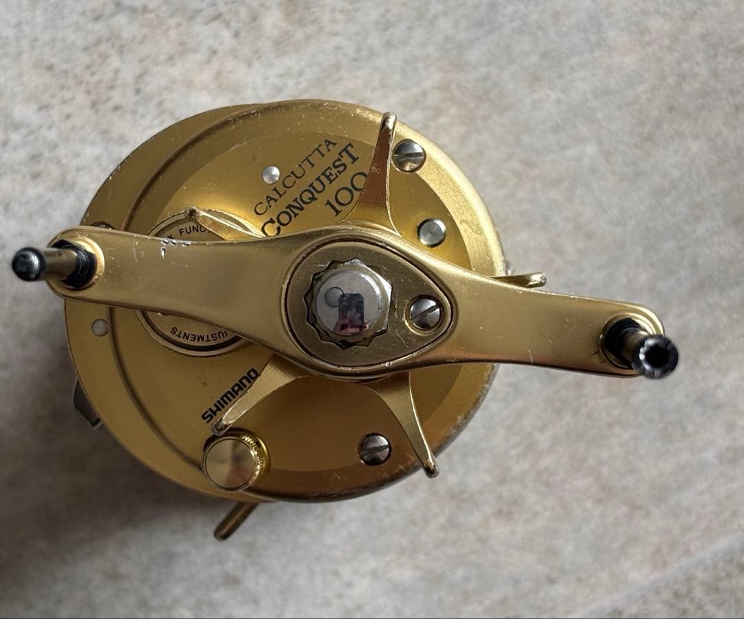 シマノ　カルカッタ コンクエスト100
