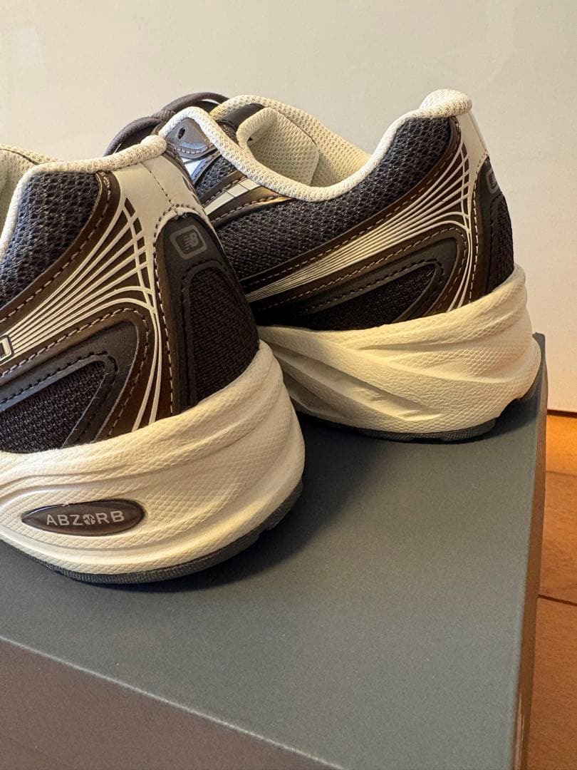 New Balance U740 BEAUTY&YOUTH⭐︎Kumaさま専用⭐︎