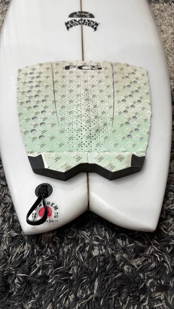 【 美品 】LOST RNF96 5’7 31.0L