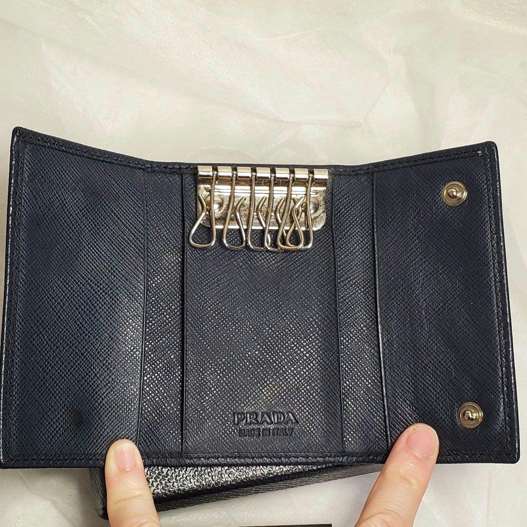 PRADA プラダ ネイビー レザー キーケース 三角ロゴ ６連 付属あり