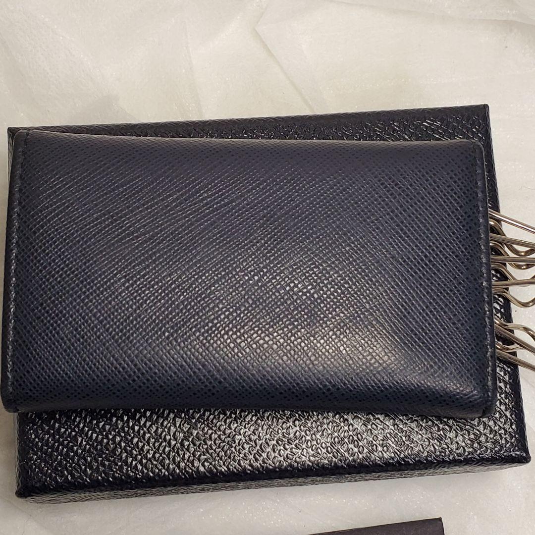 PRADA プラダ ネイビー レザー キーケース 三角ロゴ ６連 付属あり