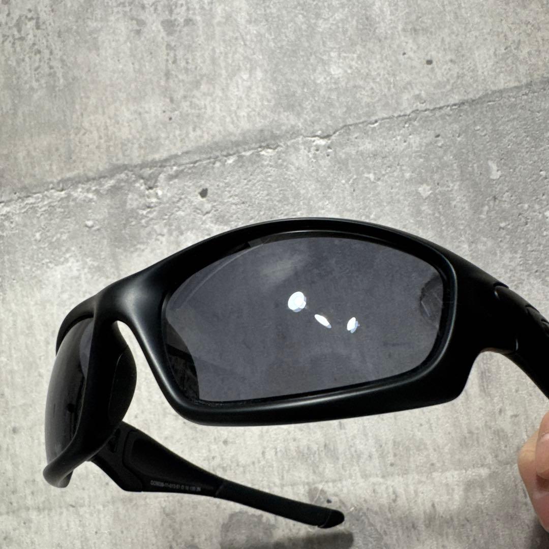 e*8様 オークリー OO9039-11-013 ストレートジャケット サングラ