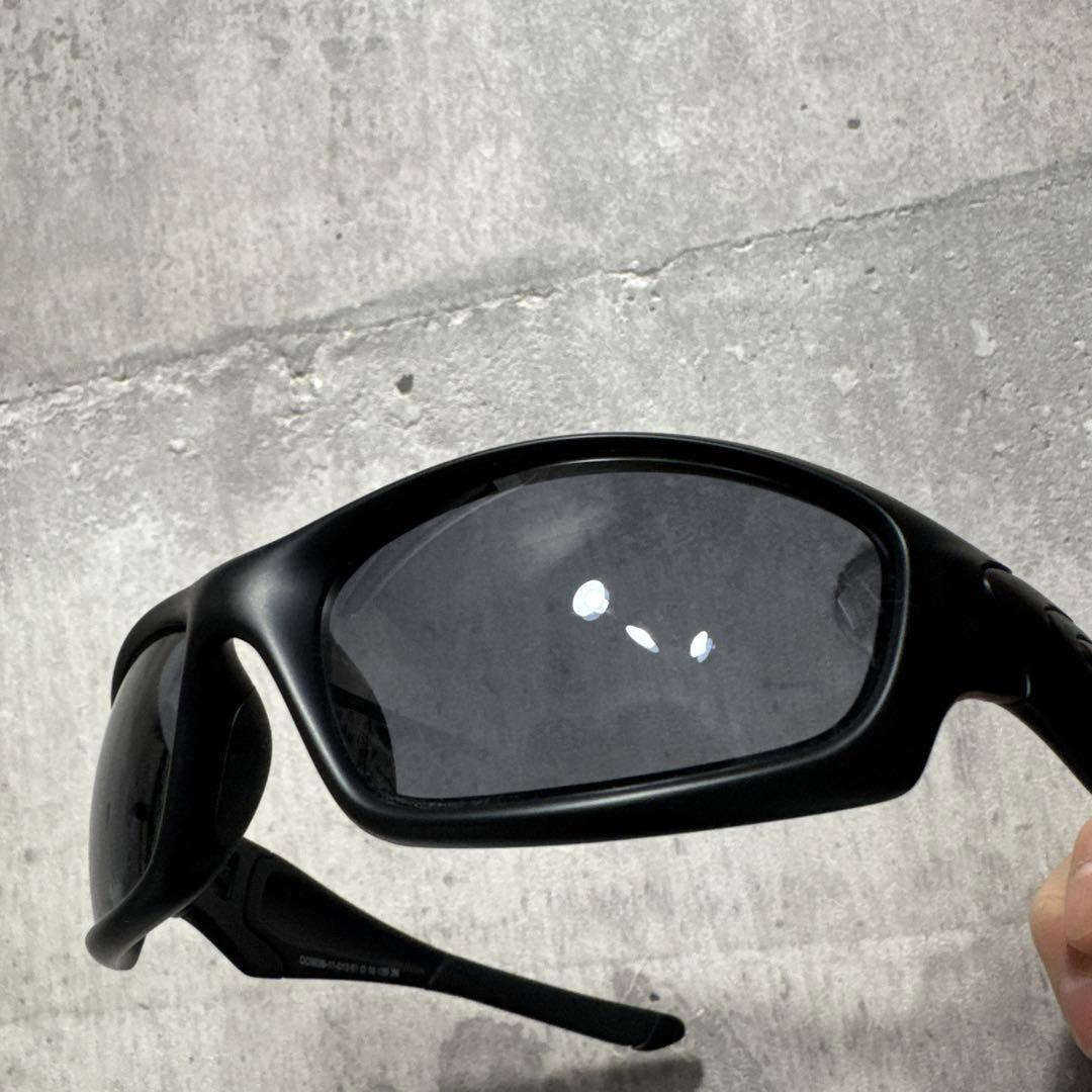 e*8様 オークリー OO9039-11-013 ストレートジャケット サングラ