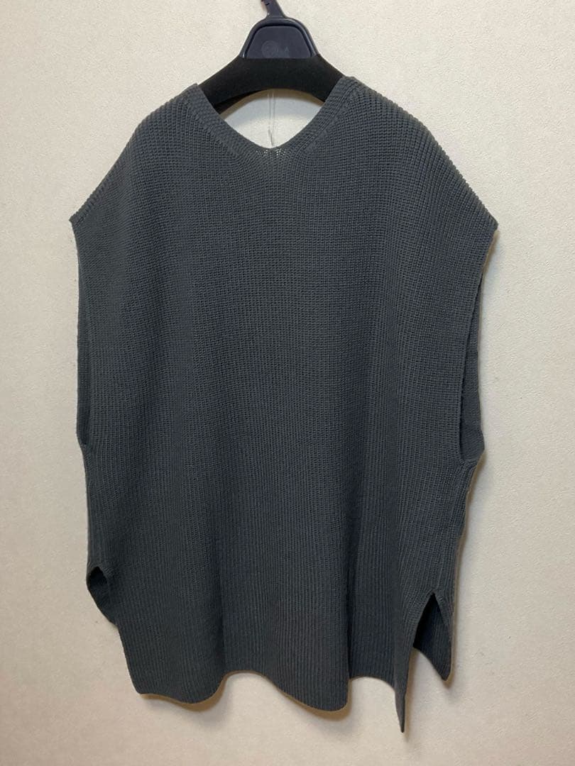 大きいサイズ 23区 ライトウールバルキーニットベスト(自由区ICBクミキョク)