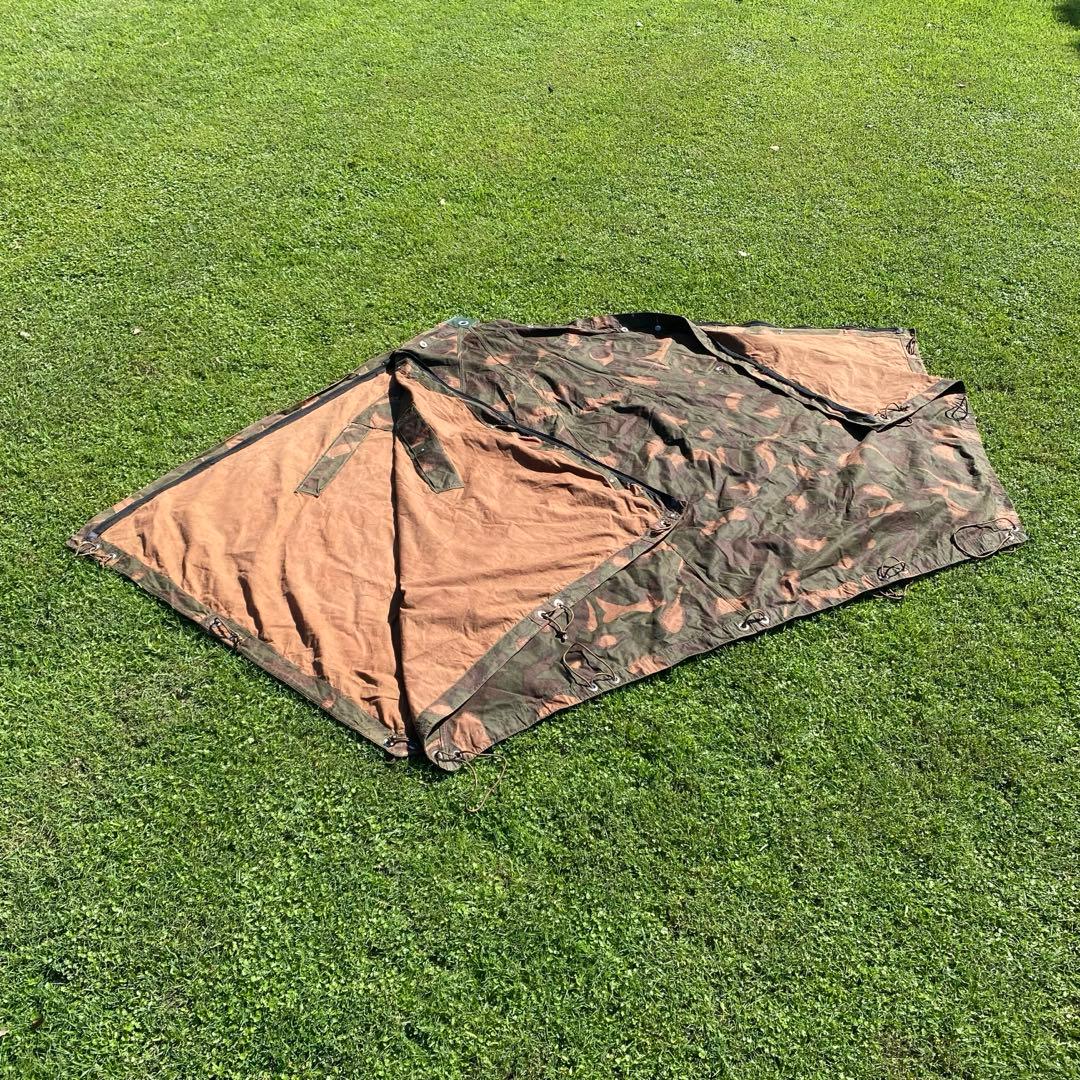 M*H様 【希少】ハンガリー軍　軍幕　テント　2枚連結　ファスナー付　ポール・ペ