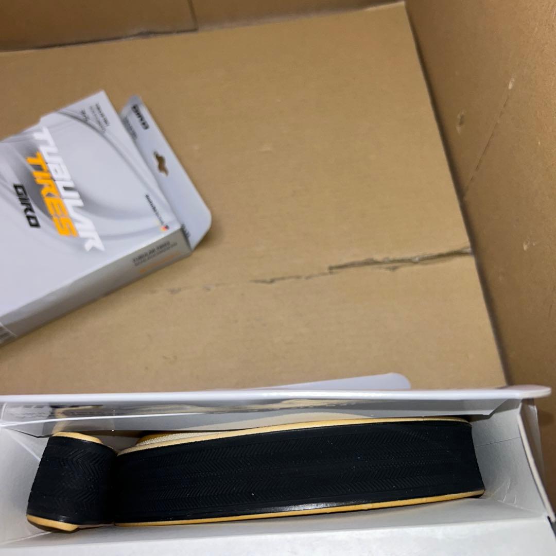 3点セット　コンチネンタル　ロードタイヤ Giro Tubular 28x 22