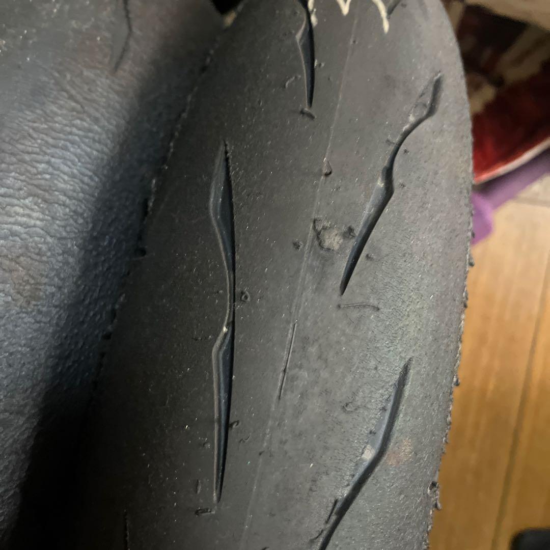 送料込み！ブリヂストン BATTLAX R11 　前後セット