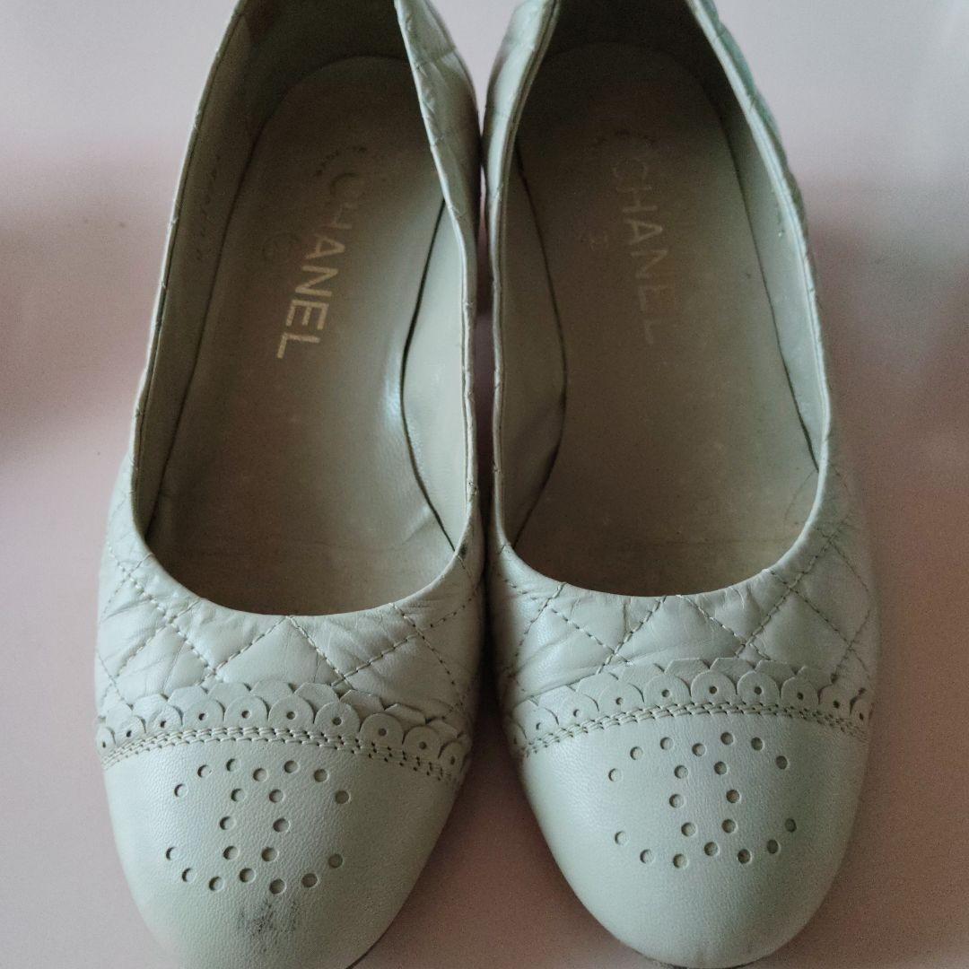 お値下げ☆CHANEL ホワイト ローヒールシューズ