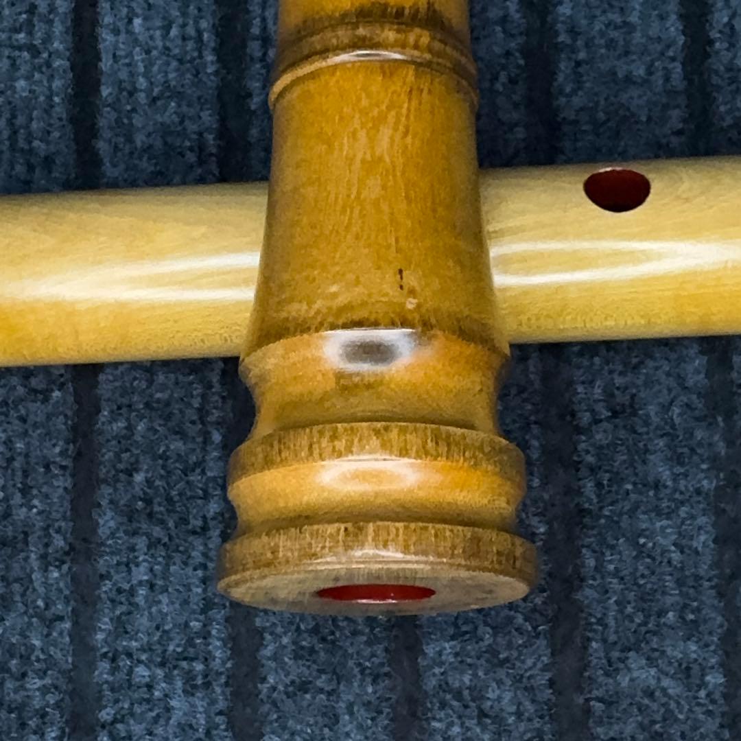尺八 銘器 虚竹 六孔です。