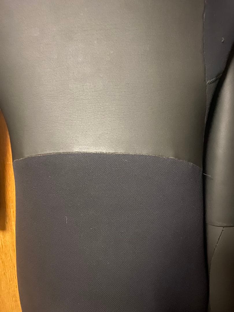 visslaフード付き5/4mmフルスーツLサイズ