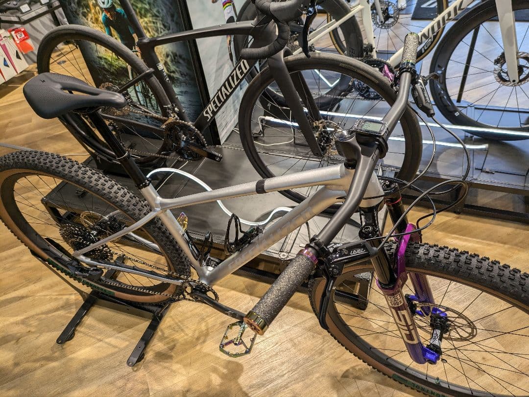 Specialized Chisel Mサイズ　（ほぼ）フルカスタム