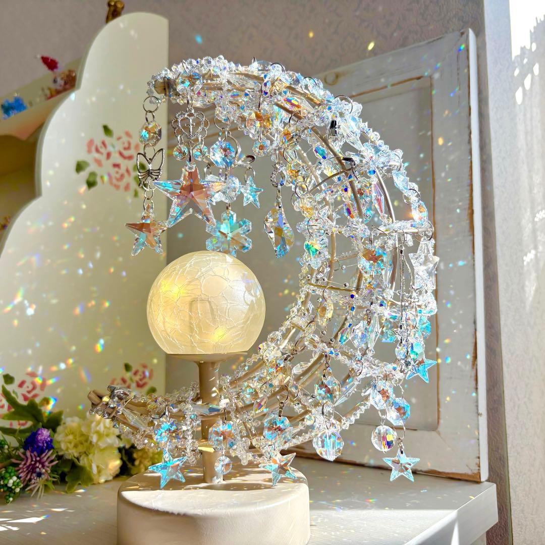 みるくみるく✩.*˚ ライトスタンド✩SWAROVSKIサンキャッチャー