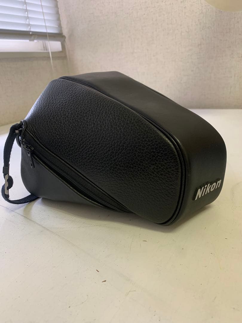 Nikon F4 一眼レフカメラ 35-70mmレンズ付き