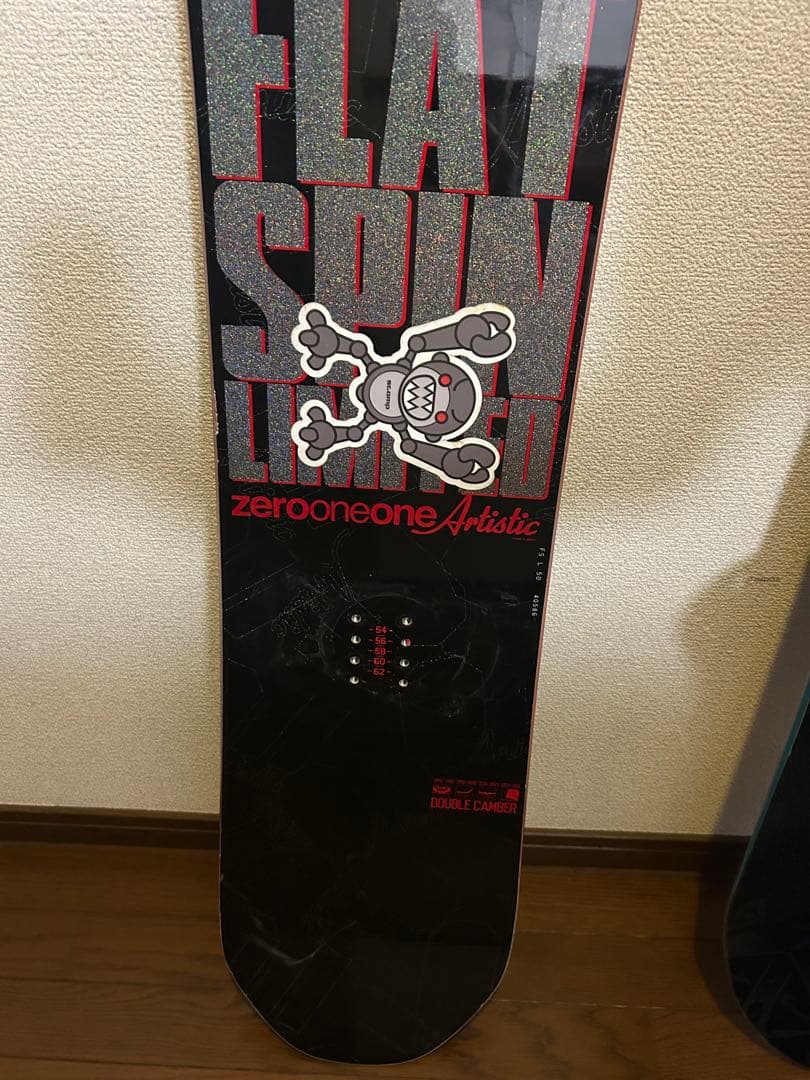 011 artisticFLAT SPIN LINITED ゼロワンワン スノボ