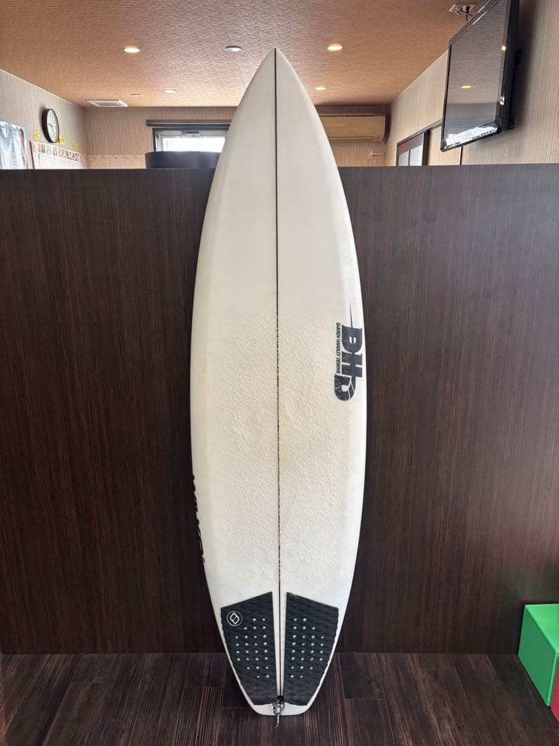 DHD5.10 5回使用の美品/フィン/ケース付き/ショートボードサーフボード
