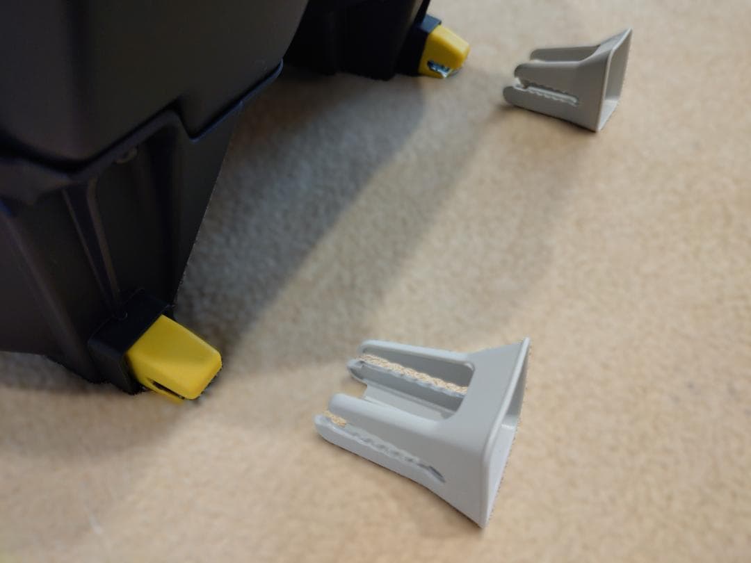 チャイルドーシート美品 Aprica フラディア ISOFIX セーフティー