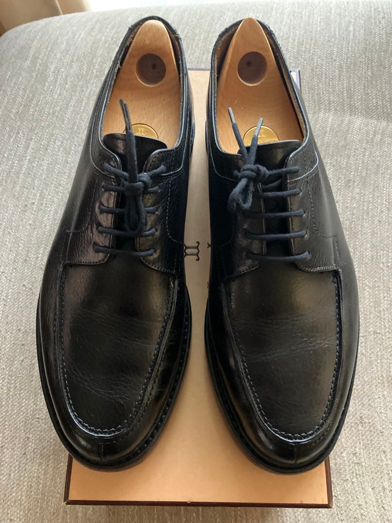 ジョンロブ ウゼス