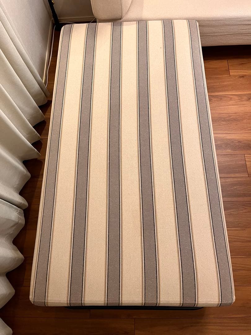 アクタス　OWNシリーズ　フラットソファ　クッション付き