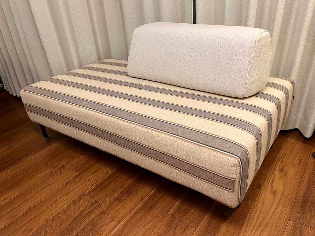 アクタス　OWNシリーズ　フラットソファ　クッション付き