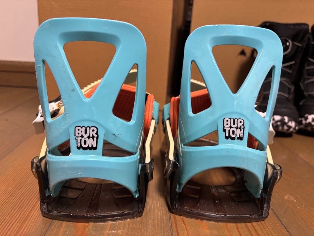 BURTON キッズスノーボードセット100cm バートン　バイン付き3点セット