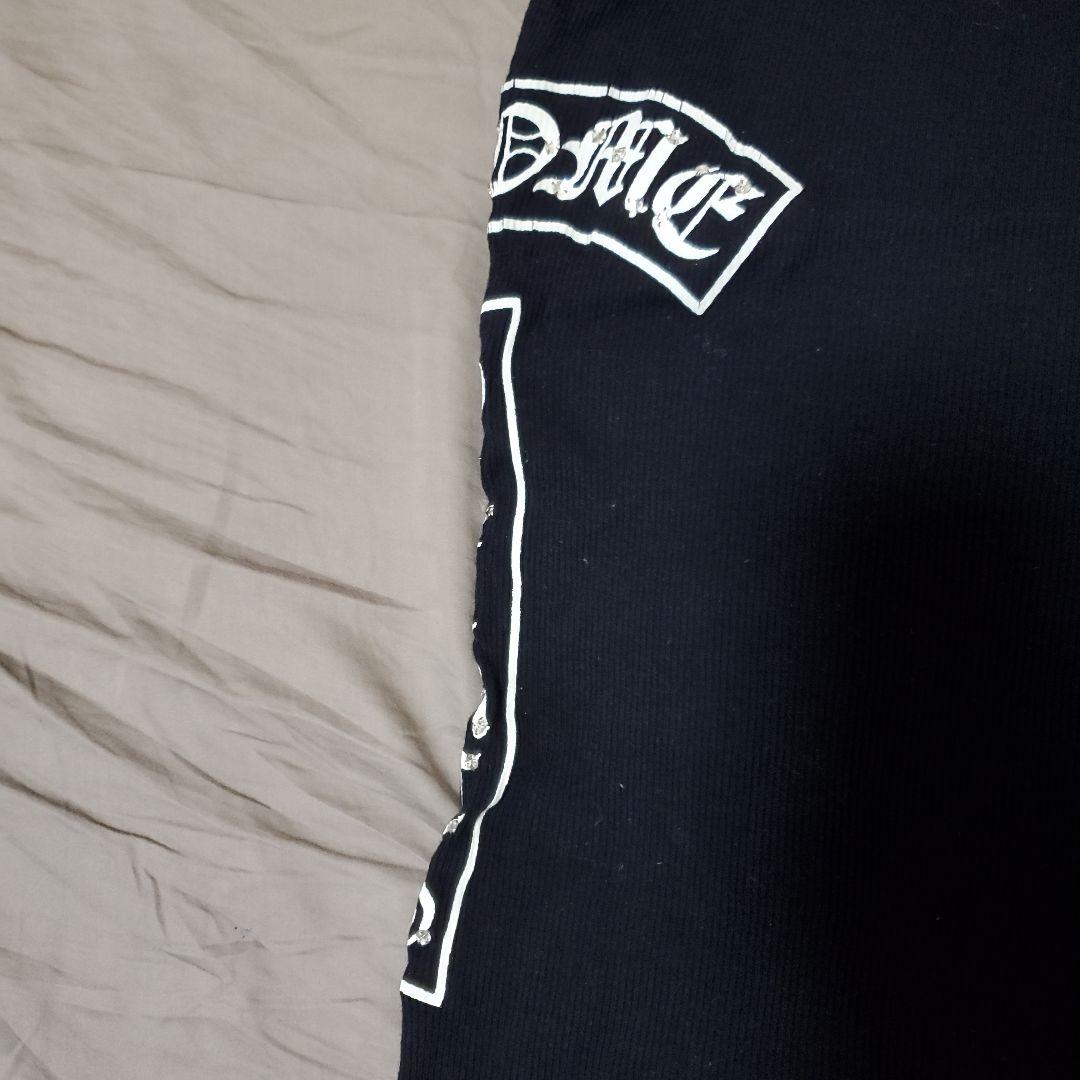 bibiCHROME HEARTSブラッククロス　ビジュー付 タンクトップ