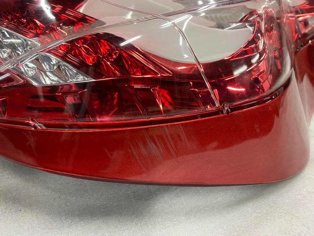 かみうさVALENTI アクア　テールランプ　ジャンク