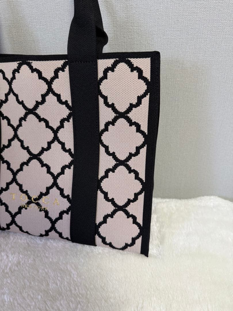 TOCCA 大人百花CHECKER CLOVER KNITBAG ニットバッグ