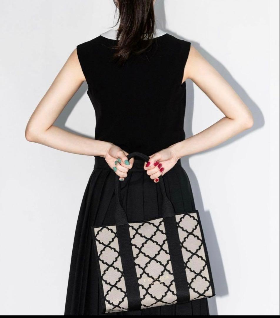 TOCCA 大人百花CHECKER CLOVER KNITBAG ニットバッグ