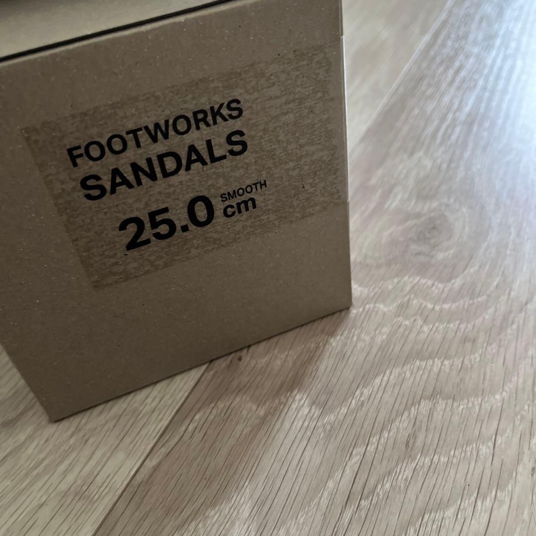 未使用　FOOTWORKS Sandals Smooth 25cm