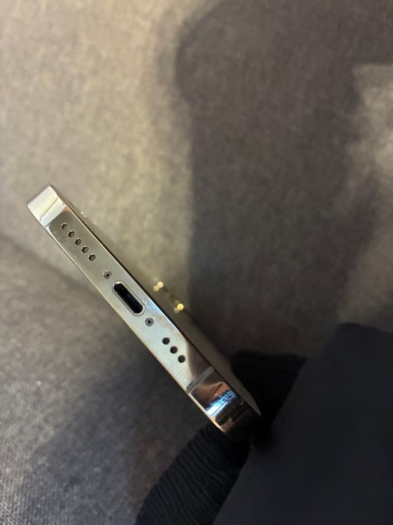 iPhone12 Pro【背面ひび割れあり】