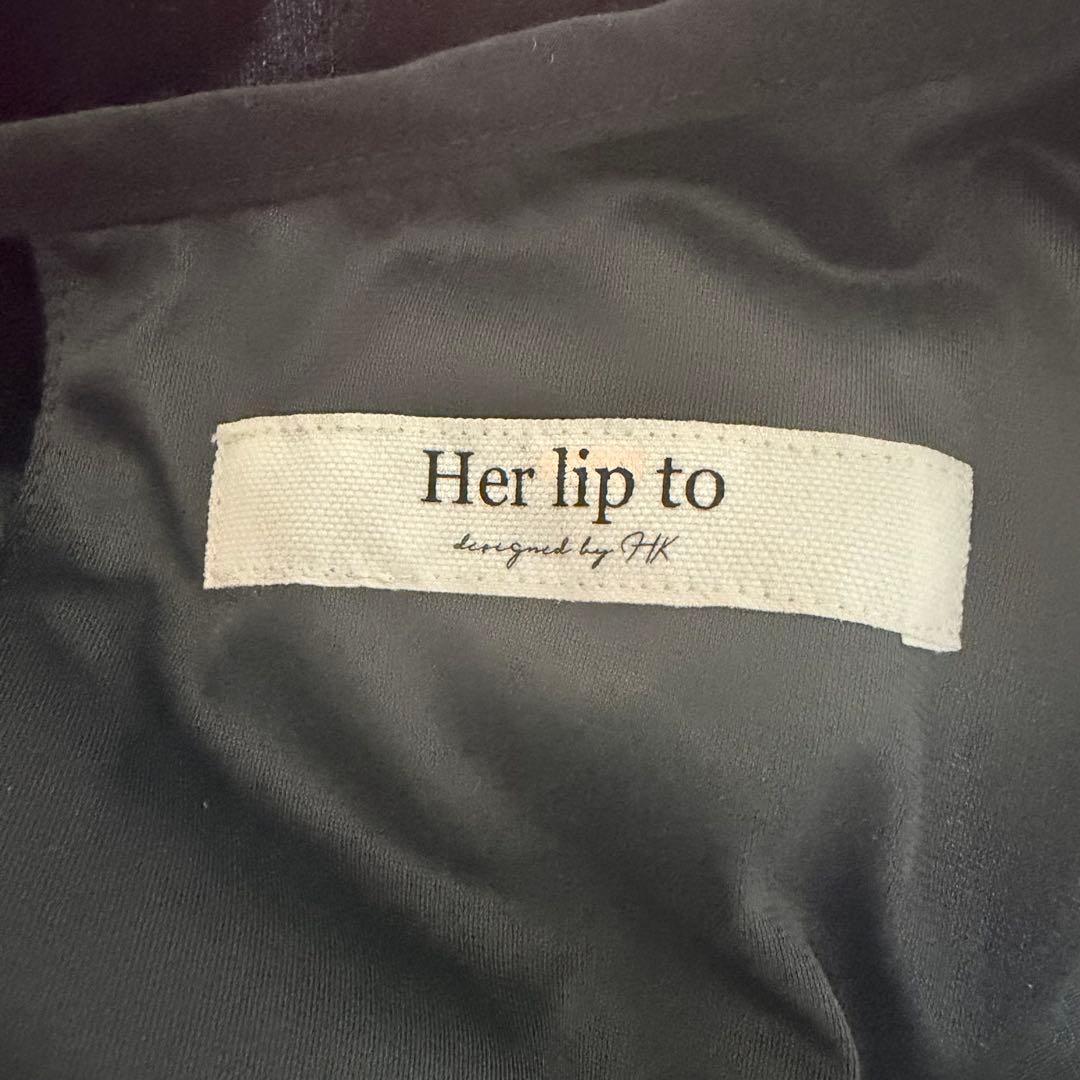 ワンピース Herlipto Lux Velour Lace Midi Dress