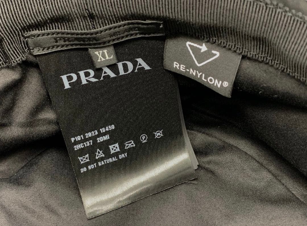 prada バケットハット　リナイロン　プラダ　XL