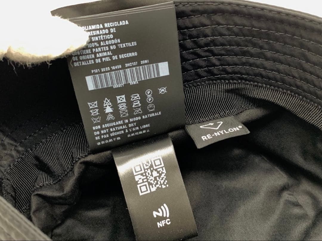 prada バケットハット　リナイロン　プラダ　XL