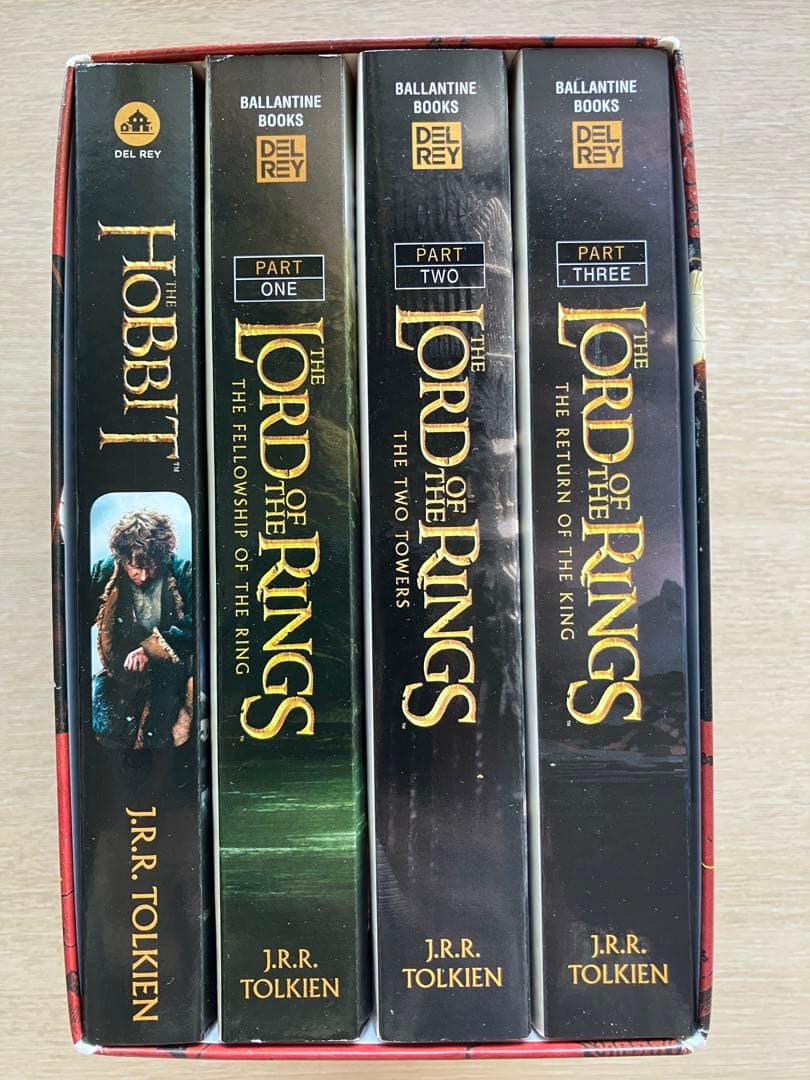 4冊ボックスセット 指輪物語&ホビット　洋書　ペーパーバック