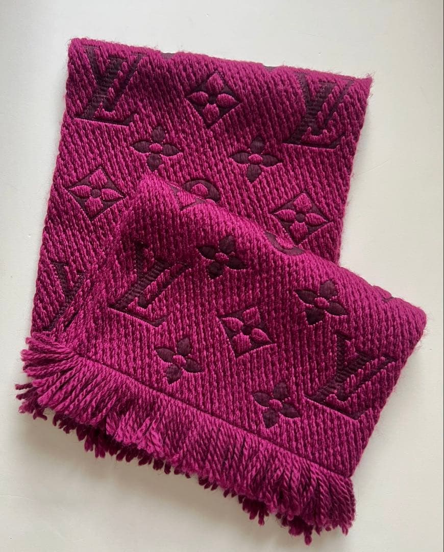 お値下げ！ルイ・ヴィトン ロゴマフラー モノグラム ボルドーカラー